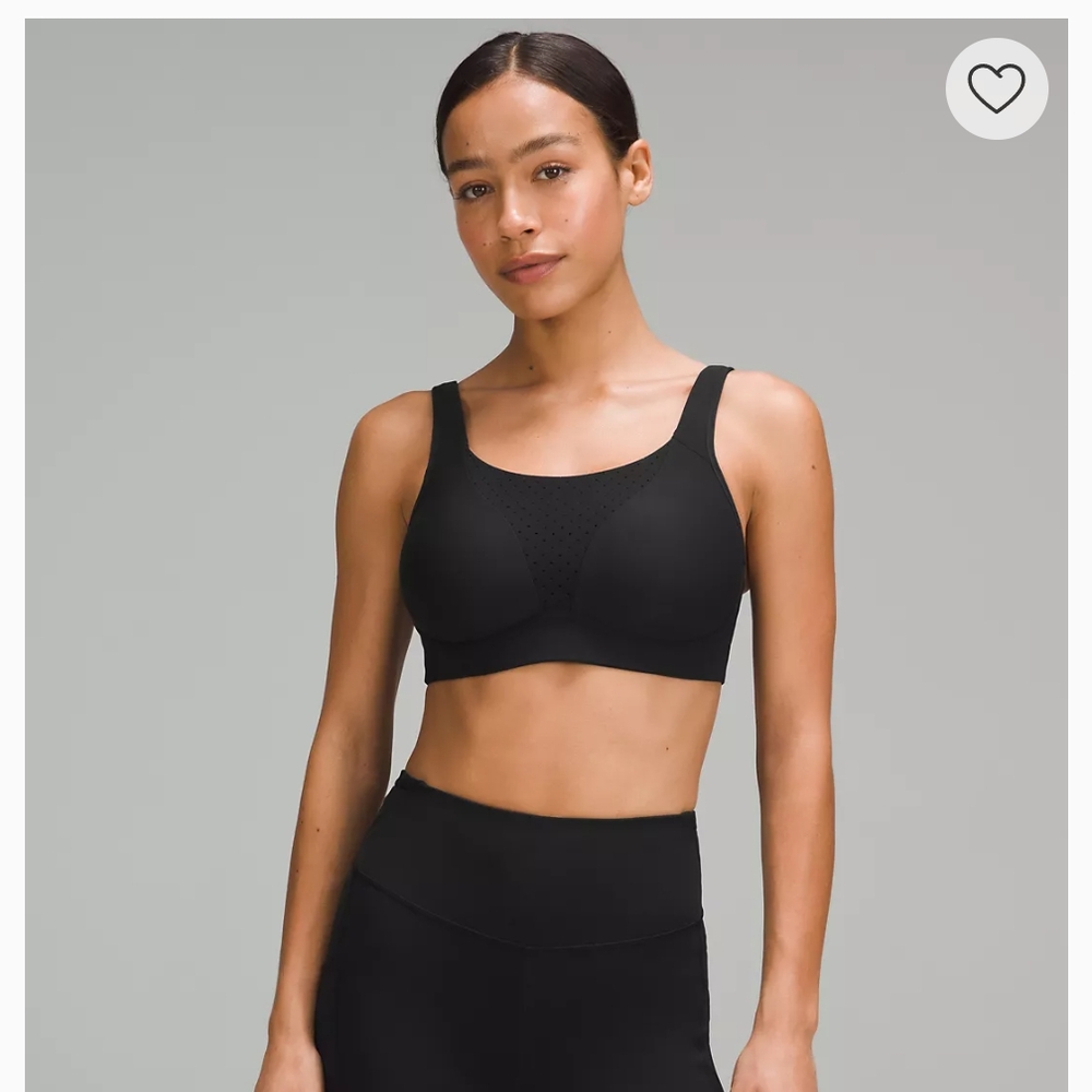 Lululemon Run Times Bra. size 32D